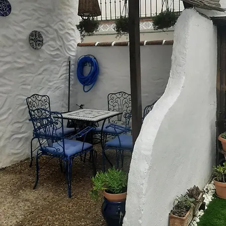 El Patio Apartment *